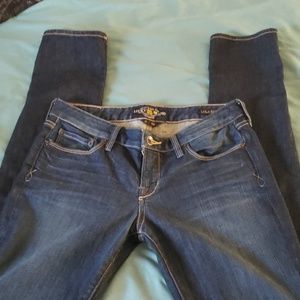 Lucky Brand Jeans Size 6/28 Inseam 32 inches